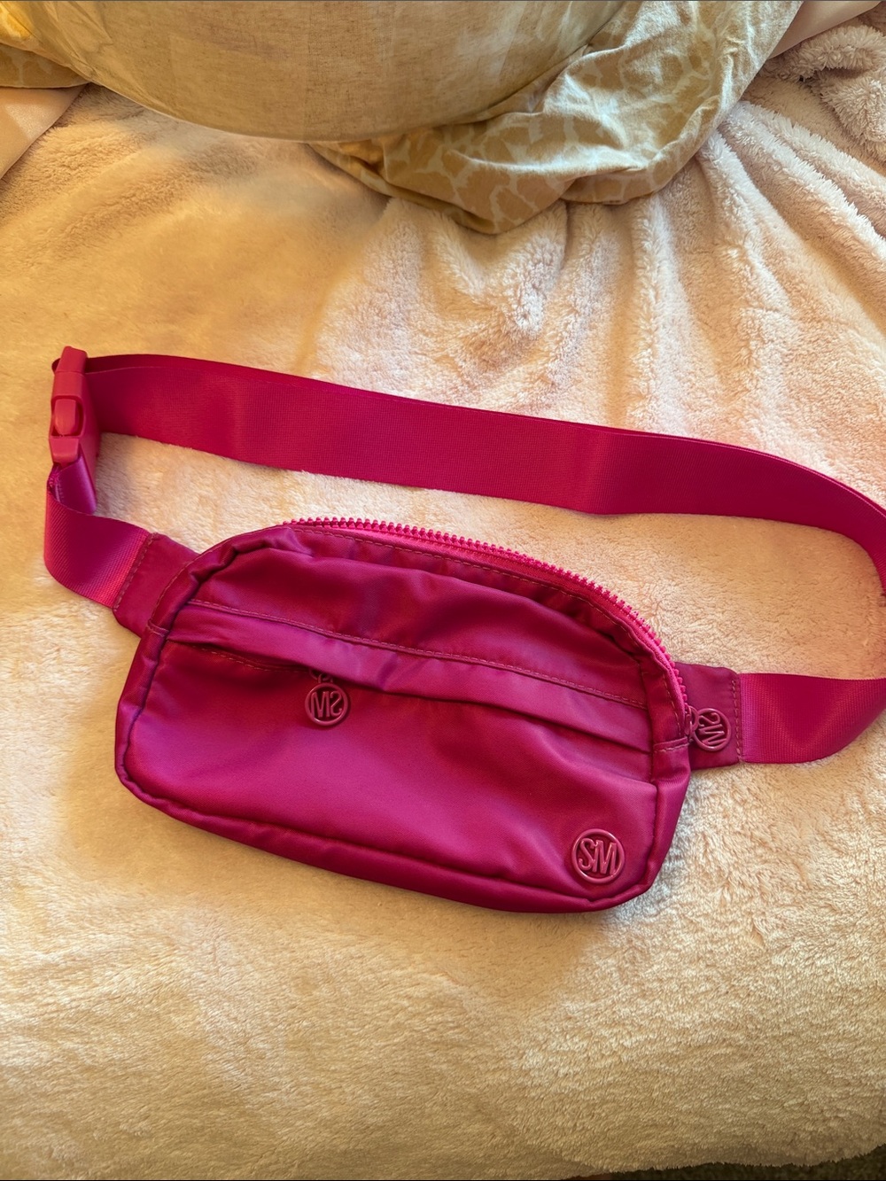 Steve Madden Hot Pink Crossbody Belt Bag